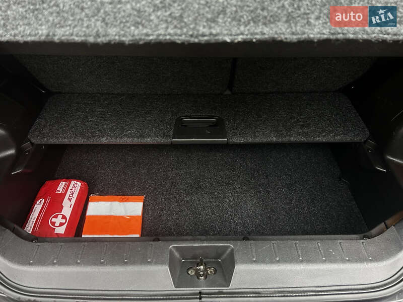 Хетчбек Nissan Note 2007 в Вінниці фото 72 Хетчбек Nissan Note 2007 в Вінниці