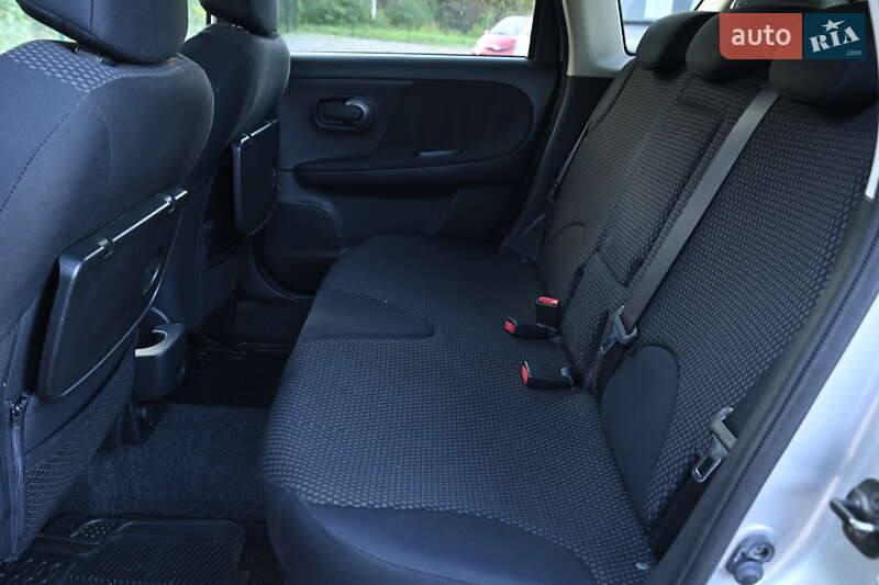 Хэтчбек Nissan Note 2006 в Бердичеве фото 20 Хэтчбек Nissan Note 2006 в Бердичеве