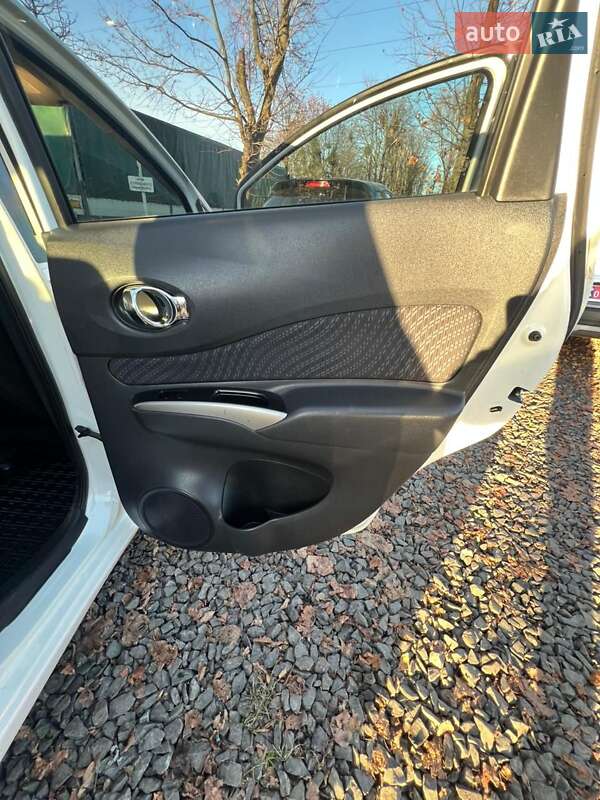 Хетчбек Nissan Note 2013 в Луцьку фото 16 Хетчбек Nissan Note 2013 в Луцьку