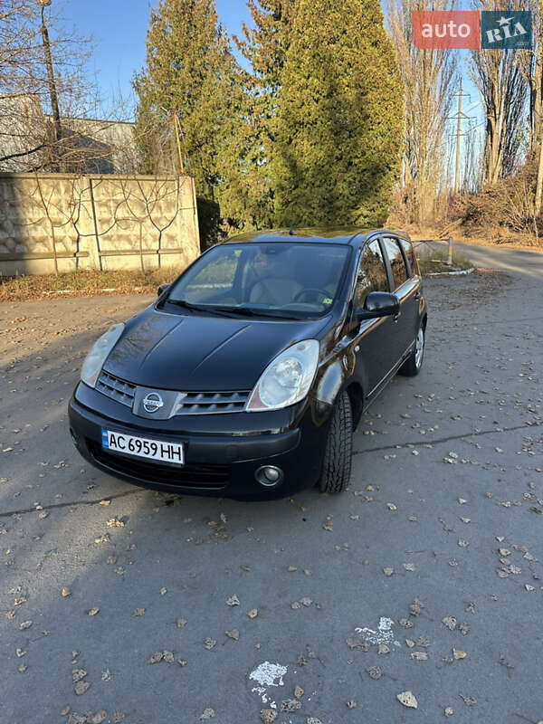 Хетчбек Nissan Note 2006 в Рівному фото 8 Хетчбек Nissan Note 2006 в Рівному