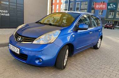 Хэтчбек Nissan Note 2010 в Черновцах