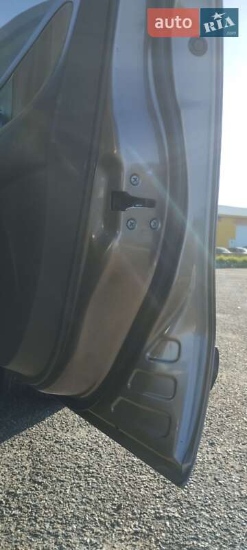 Хэтчбек Nissan Note 2007 в Черкассах