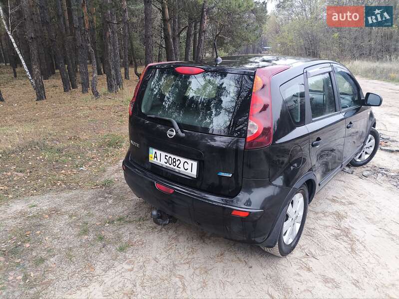 Хетчбек Nissan Note 2010 в Вишгороді фото 6 Хетчбек Nissan Note 2010 в Вишгороді