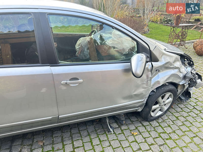 Хэтчбек Nissan Note 2009 в Деражне фото 17 Хэтчбек Nissan Note 2009 в Деражне