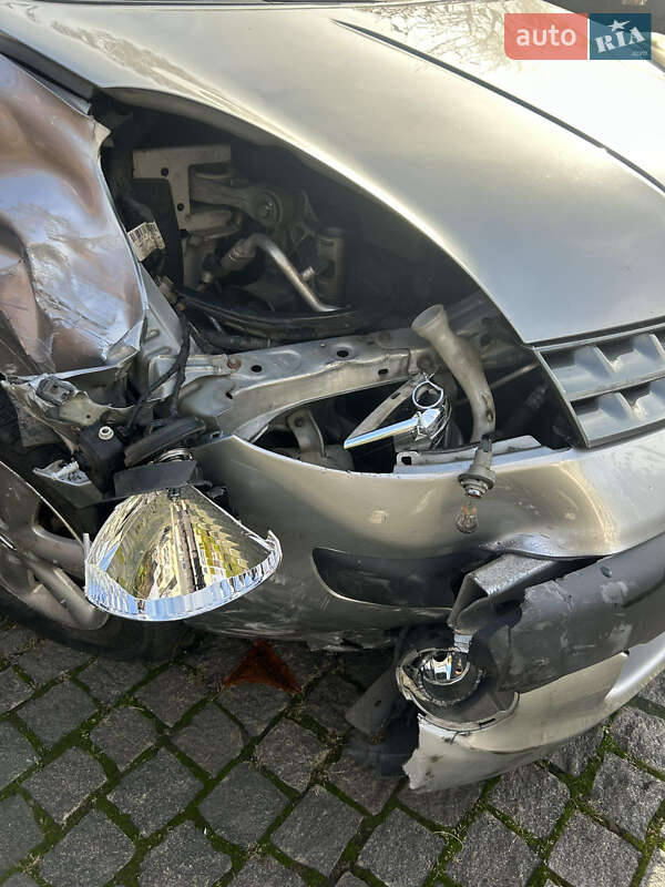 Хэтчбек Nissan Note 2009 в Деражне фото 27 Хэтчбек Nissan Note 2009 в Деражне