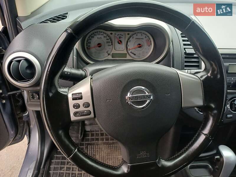 Хэтчбек Nissan Note 2007 в Каменском