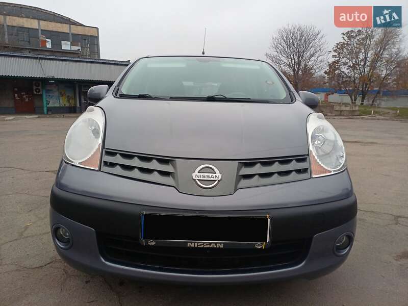 Хэтчбек Nissan Note 2007 в Каменском