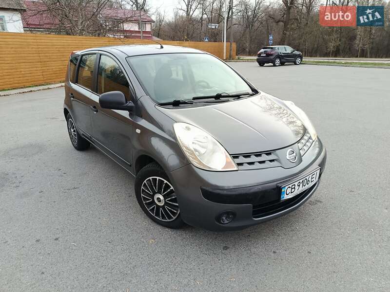 Хэтчбек Nissan Note 2006 в Чернигове фото 13 Хэтчбек Nissan Note 2006 в Чернигове