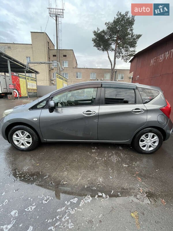 Хетчбек Nissan Note 2012 в Києві