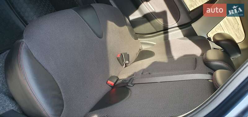 Хэтчбек Nissan Note 2008 в Казатине фото 39 Хэтчбек Nissan Note 2008 в Казатине