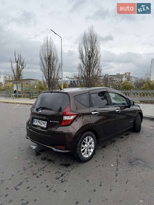 Хэтчбек Nissan Note 2017 в Киеве