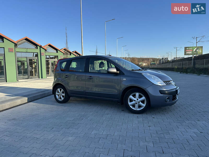 Хэтчбек Nissan Note 2007 в Ирпене
