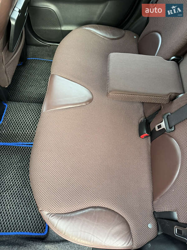 Хэтчбек Nissan Note 2007 в Львове