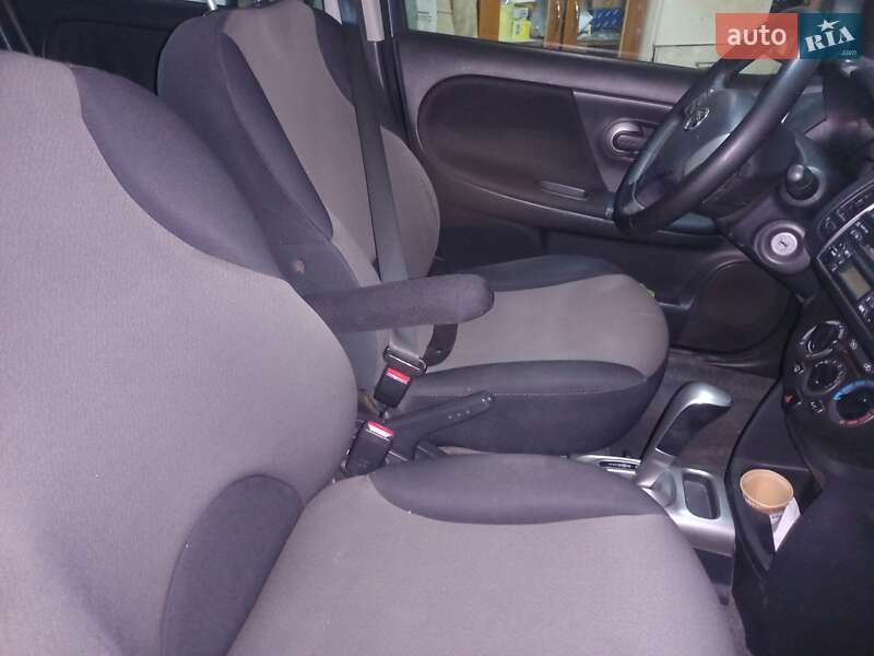 Хетчбек Nissan Note 2009 в Луцьку фото 3 Хетчбек Nissan Note 2009 в Луцьку