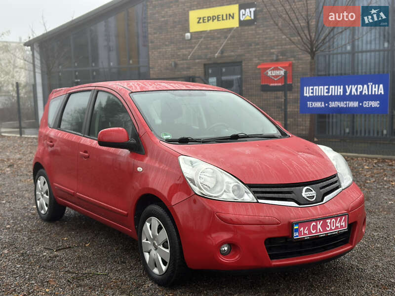 Хэтчбек Nissan Note 2010 в Виннице