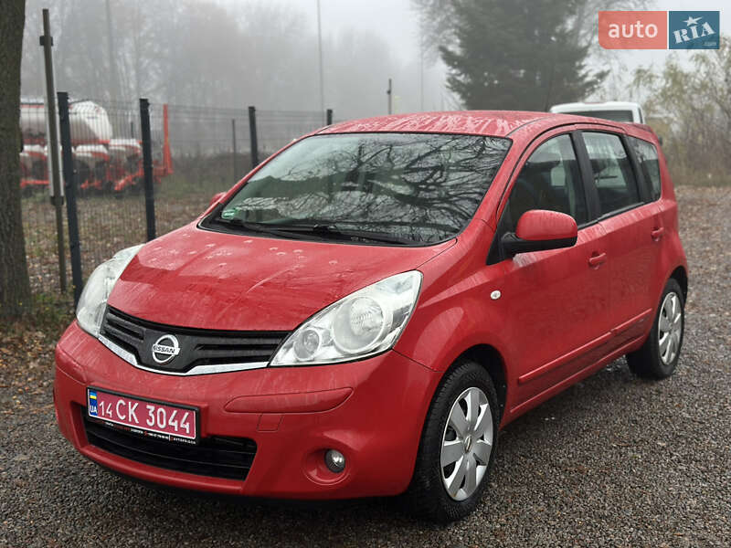Хэтчбек Nissan Note 2010 в Виннице