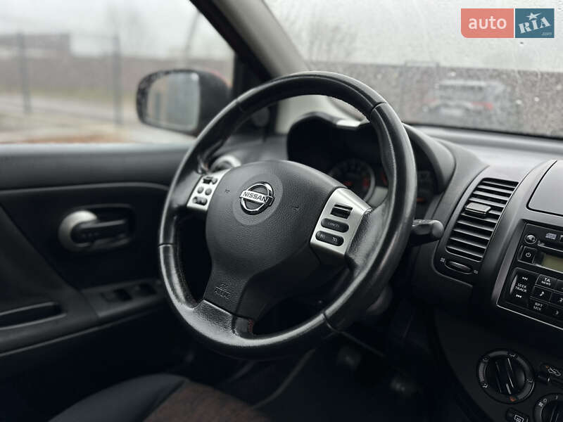 Хэтчбек Nissan Note 2010 в Виннице