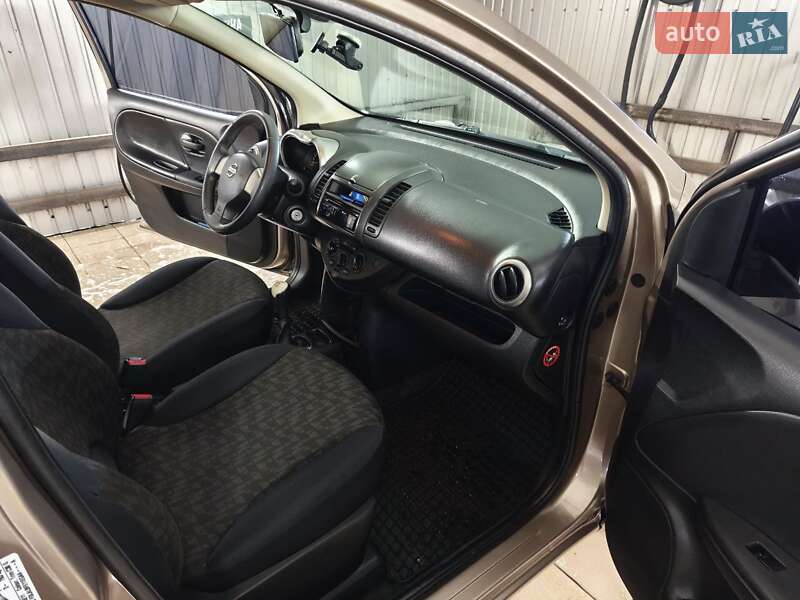 Хетчбек Nissan Note 2008 в Нетішині