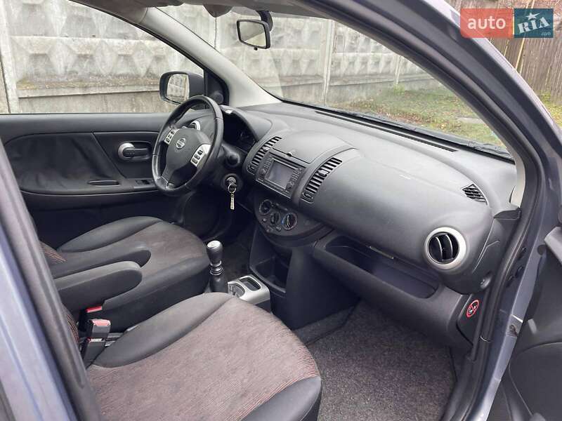 Хетчбек Nissan Note 2010 в Житомирі фото 23 Хетчбек Nissan Note 2010 в Житомирі