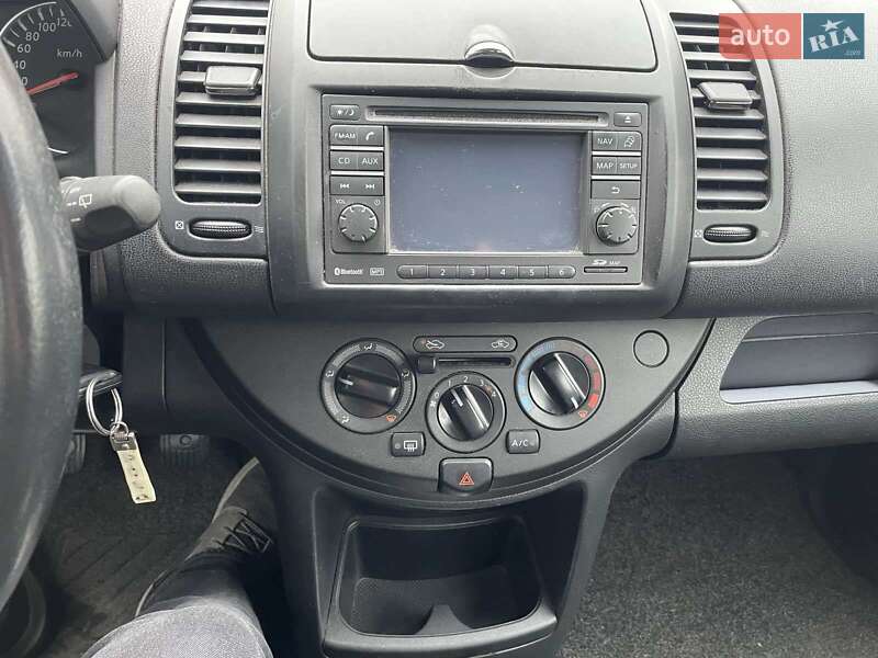 Хетчбек Nissan Note 2010 в Житомирі фото 28 Хетчбек Nissan Note 2010 в Житомирі