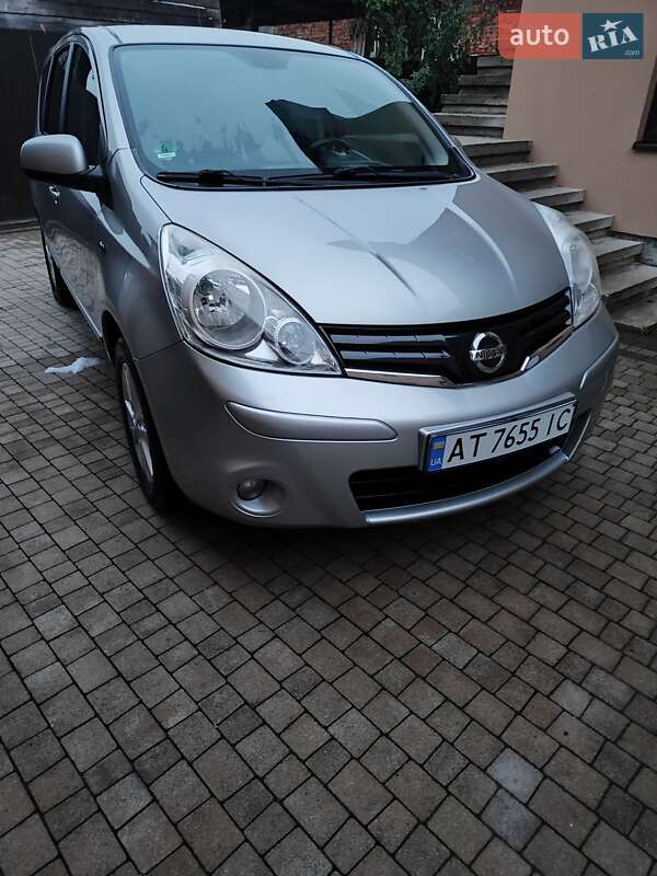 Хетчбек Nissan Note 2009 в Івано-Франківську