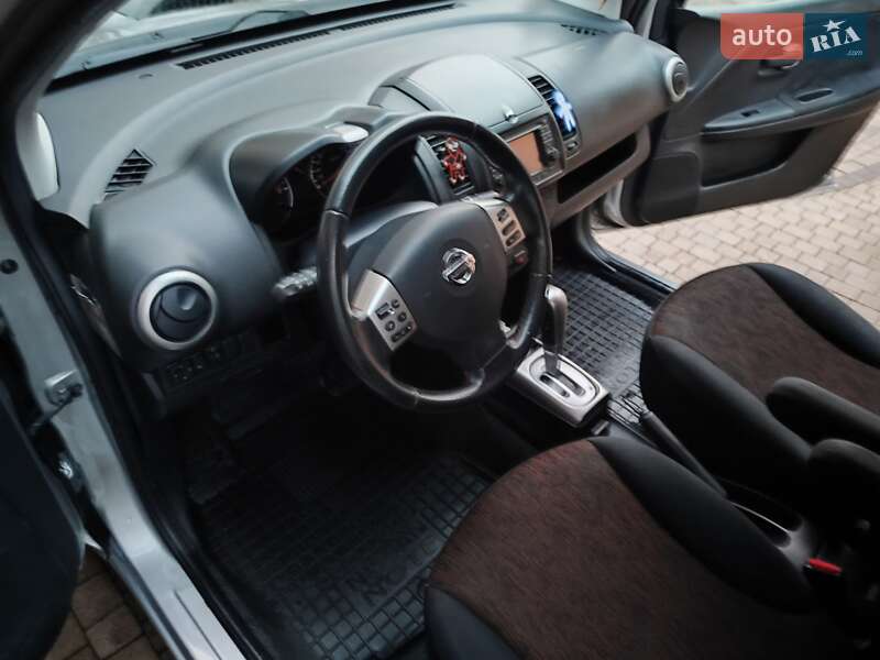Хетчбек Nissan Note 2009 в Івано-Франківську