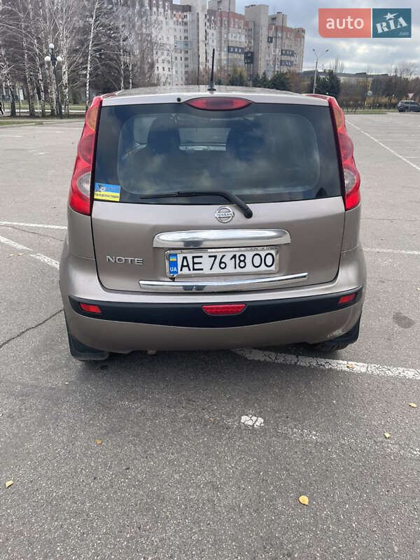 Хэтчбек Nissan Note 2006 в Кривом Роге фото 6 Хэтчбек Nissan Note 2006 в Кривом Роге