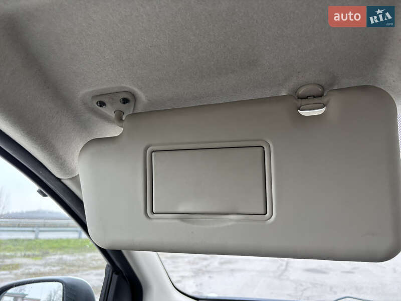 Хетчбек Nissan Note 2008 в Хоролі фото 46 Хетчбек Nissan Note 2008 в Хоролі