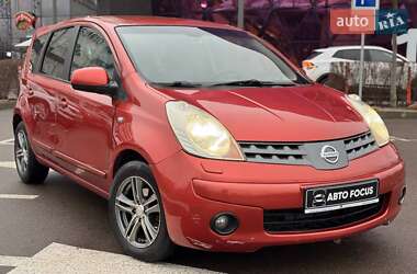 Хэтчбек Nissan Note 2007 в Киеве