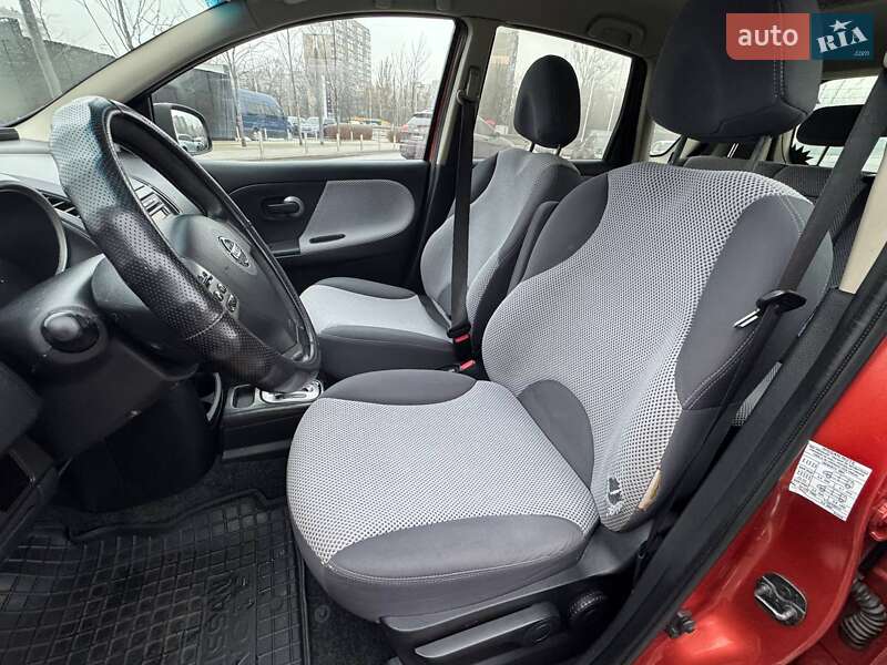 Хетчбек Nissan Note 2007 в Києві