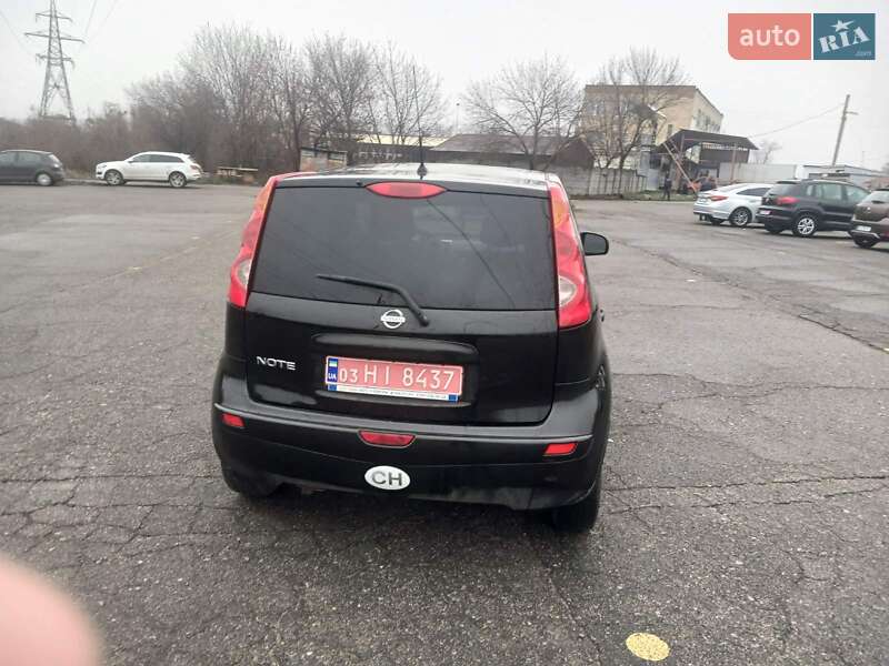 Хетчбек Nissan Note 2008 в Лубнах фото 6 Хетчбек Nissan Note 2008 в Лубнах