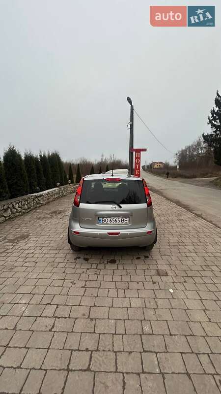 Хэтчбек Nissan Note 2011 в Тернополе фото 6 Хэтчбек Nissan Note 2011 в Тернополе