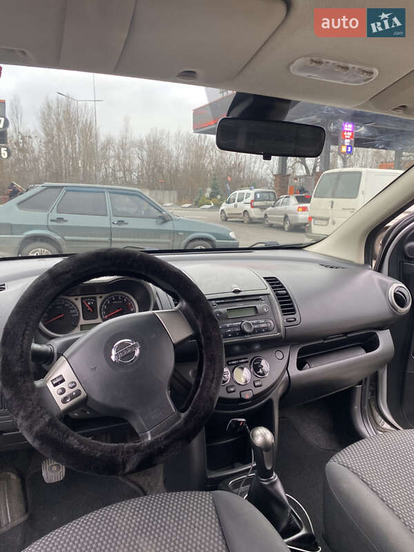 Хетчбек Nissan Note 2006 в Черкасах