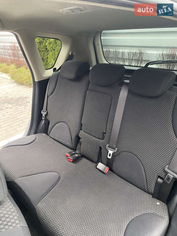 Хетчбек Nissan Note 2006 в Черкасах