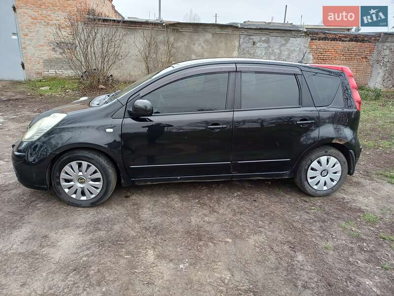 Хэтчбек Nissan Note 2007 в Александрие фото 3 Хэтчбек Nissan Note 2007 в Александрие