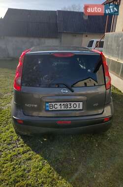 Хэтчбек Nissan Note 2006 в Перемышлянах