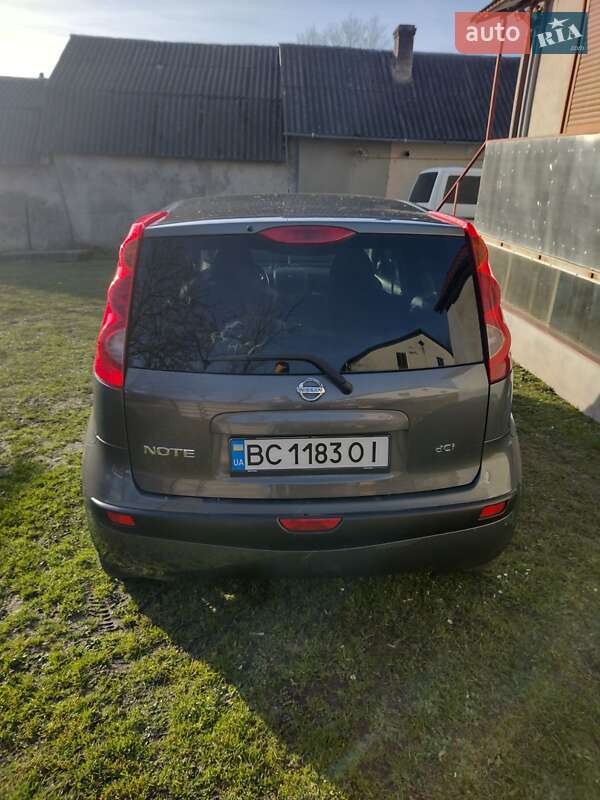 Хэтчбек Nissan Note 2006 в Перемышлянах фото 7 Хэтчбек Nissan Note 2006 в Перемышлянах