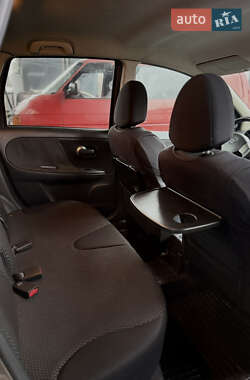 Хэтчбек Nissan Note 2006 в Киеве