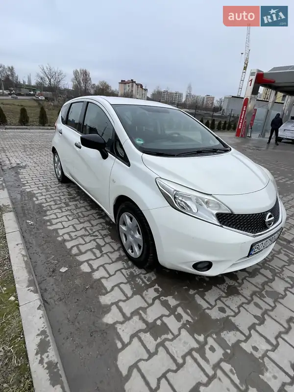 Nissan Note 2015