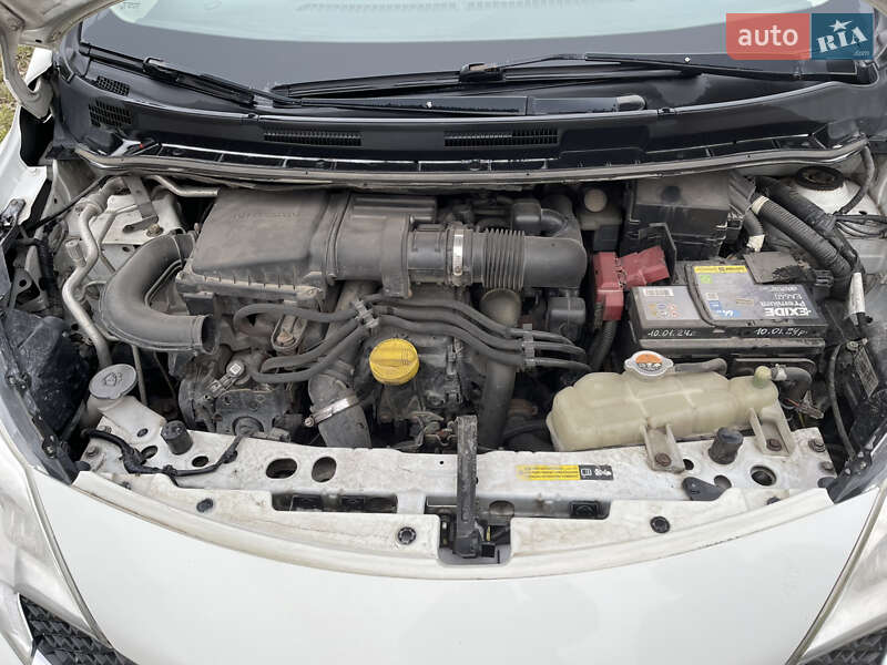 Хетчбек Nissan Note 2015 в Тернополі фото 19 Хетчбек Nissan Note 2015 в Тернополі