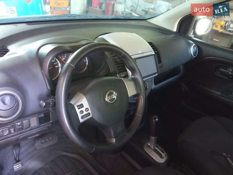 Хетчбек Nissan Note 2008 в Олександрії