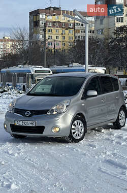 Хетчбек Nissan Note 2013 в Дніпрі