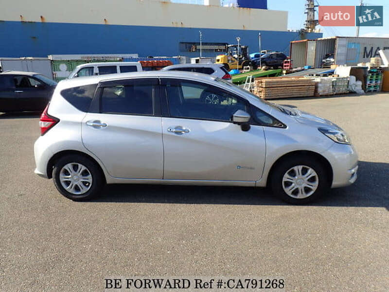 Хэтчбек Nissan Note 2020 в Киеве фото 6 Хэтчбек Nissan Note 2020 в Киеве