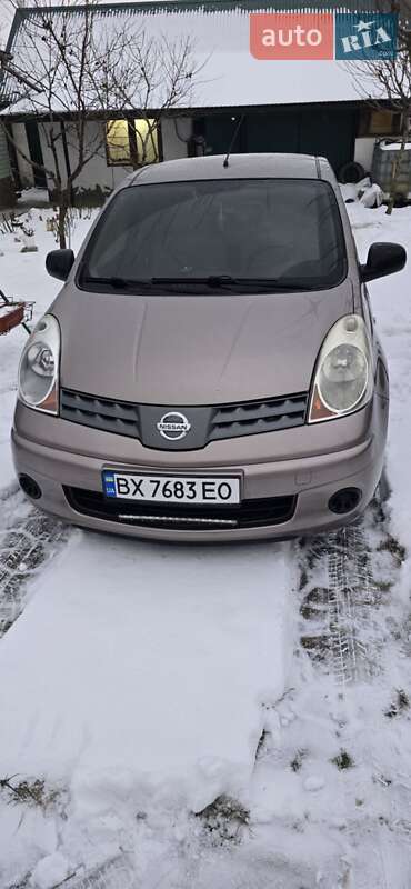 Хэтчбек Nissan Note 2007 в Каменец-Подольском