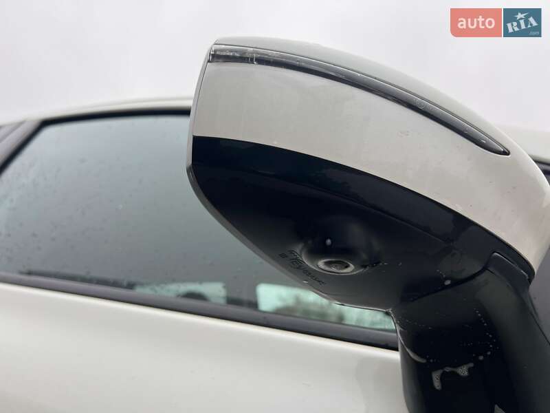 Хэтчбек Nissan Note 2013 в Луцке