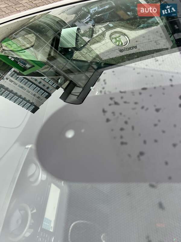 Хэтчбек Nissan Note 2013 в Луцке