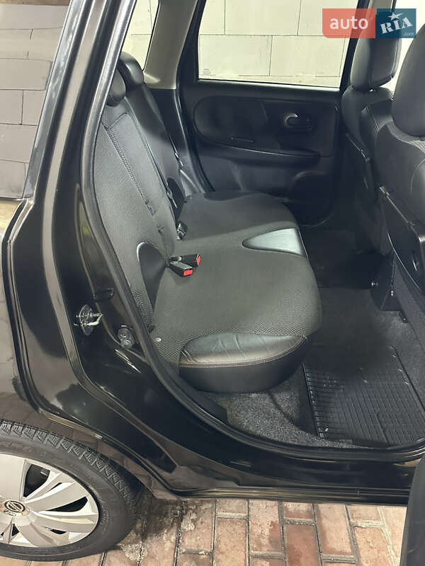 Хэтчбек Nissan Note 2008 в Хороле