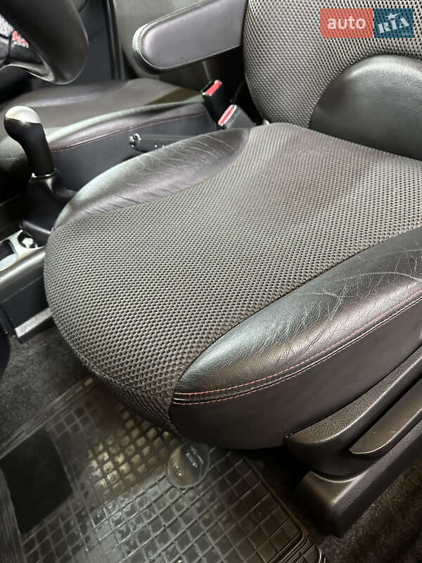 Хэтчбек Nissan Note 2008 в Хороле