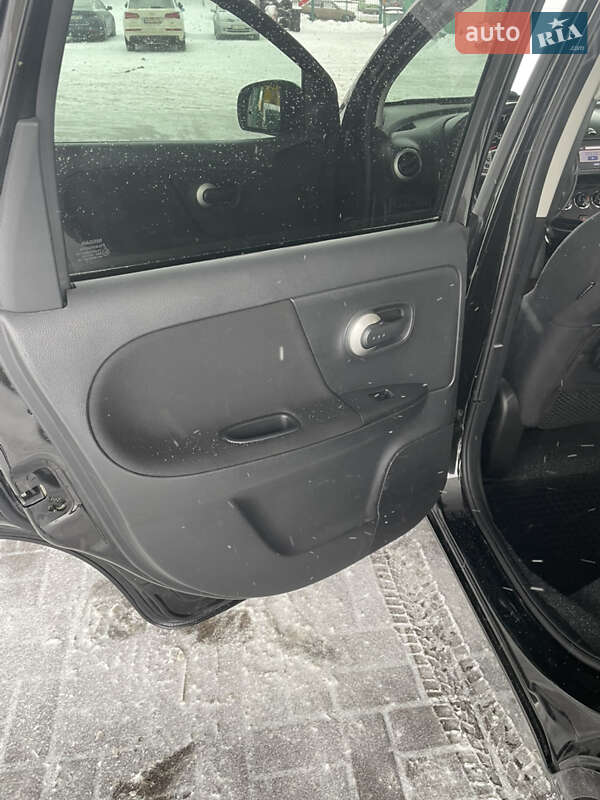 Хэтчбек Nissan Note 2009 в Харькове