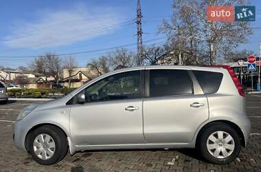 Хэтчбек Nissan Note 2011 в Одессе